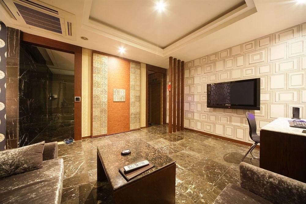 סיאול Gallerya Hotel מראה חיצוני תמונה