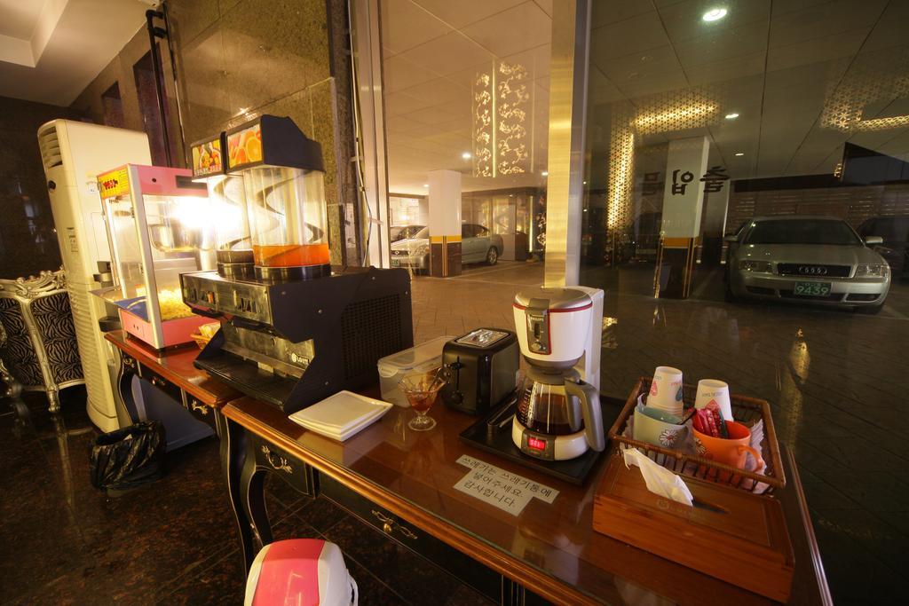 סיאול Gallerya Hotel מראה חיצוני תמונה