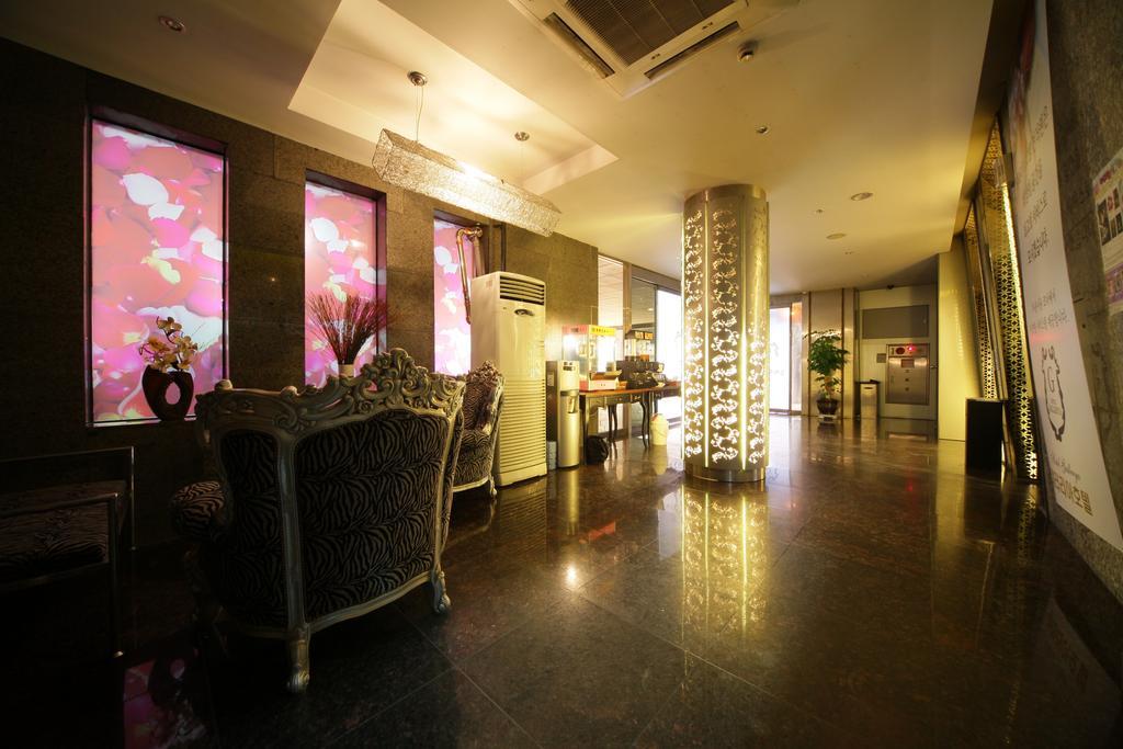 סיאול Gallerya Hotel מראה חיצוני תמונה